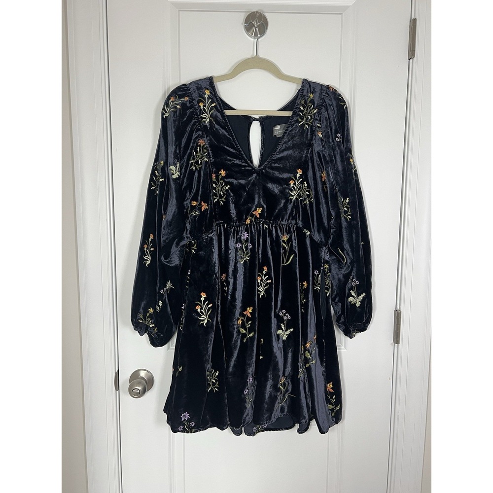 Anthropologie Embroidered Floral Velvet Mini Dress Blue Size Medium Boho Peasant